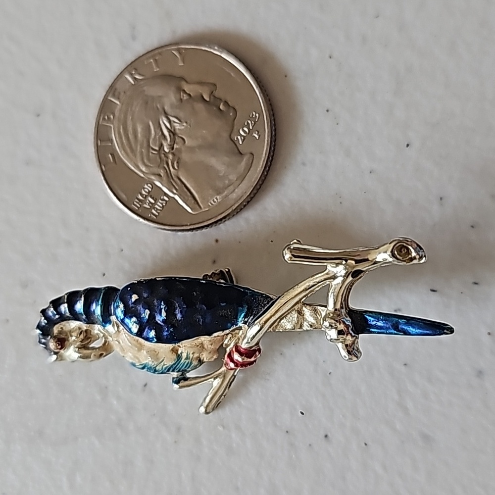 Vintage BIRD pin